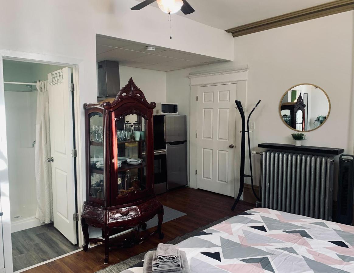 250 Charming Studio A3, Downtown Appartamento Halifax Esterno foto